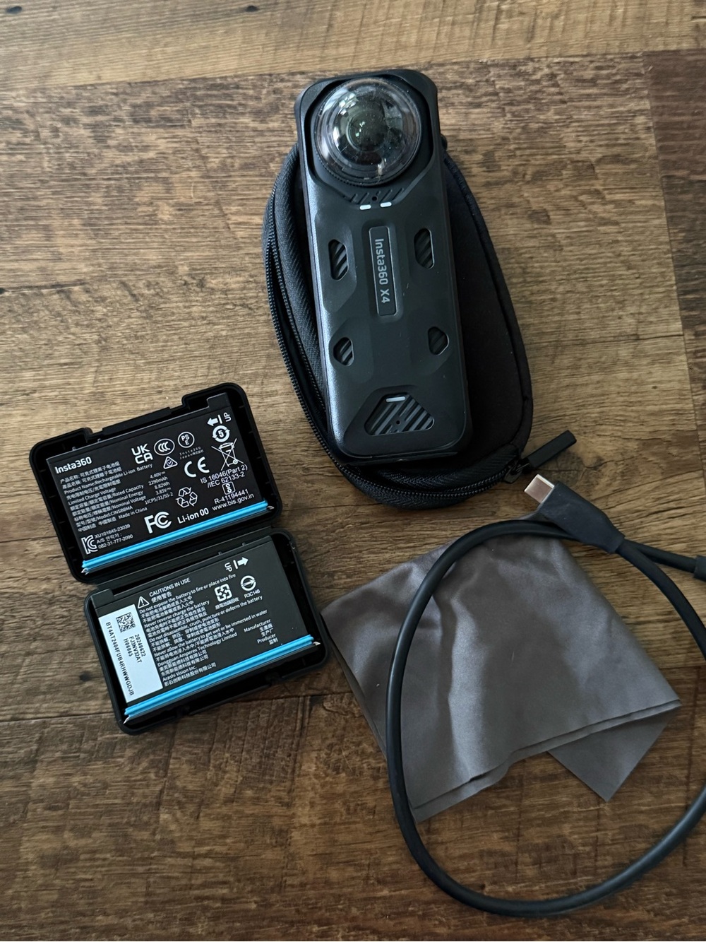 Insta360 X4 Rugged Bundle